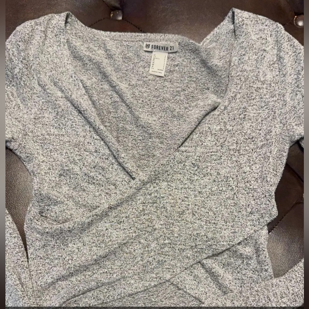 Chic Heather Gray Cross Top